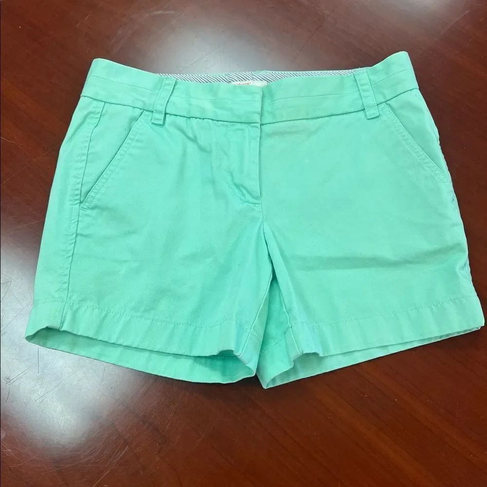 J. Crew Broken In Mint Chino Shorts sz 2 EUC